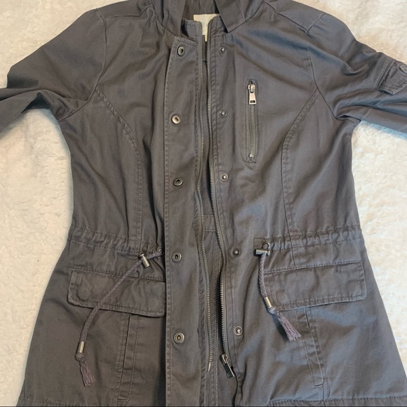 Sky and Sparrow x Tilly’s Grey Adjustable Waist Hooded Zip-Up Jacket Size S - Picture 5 of 14